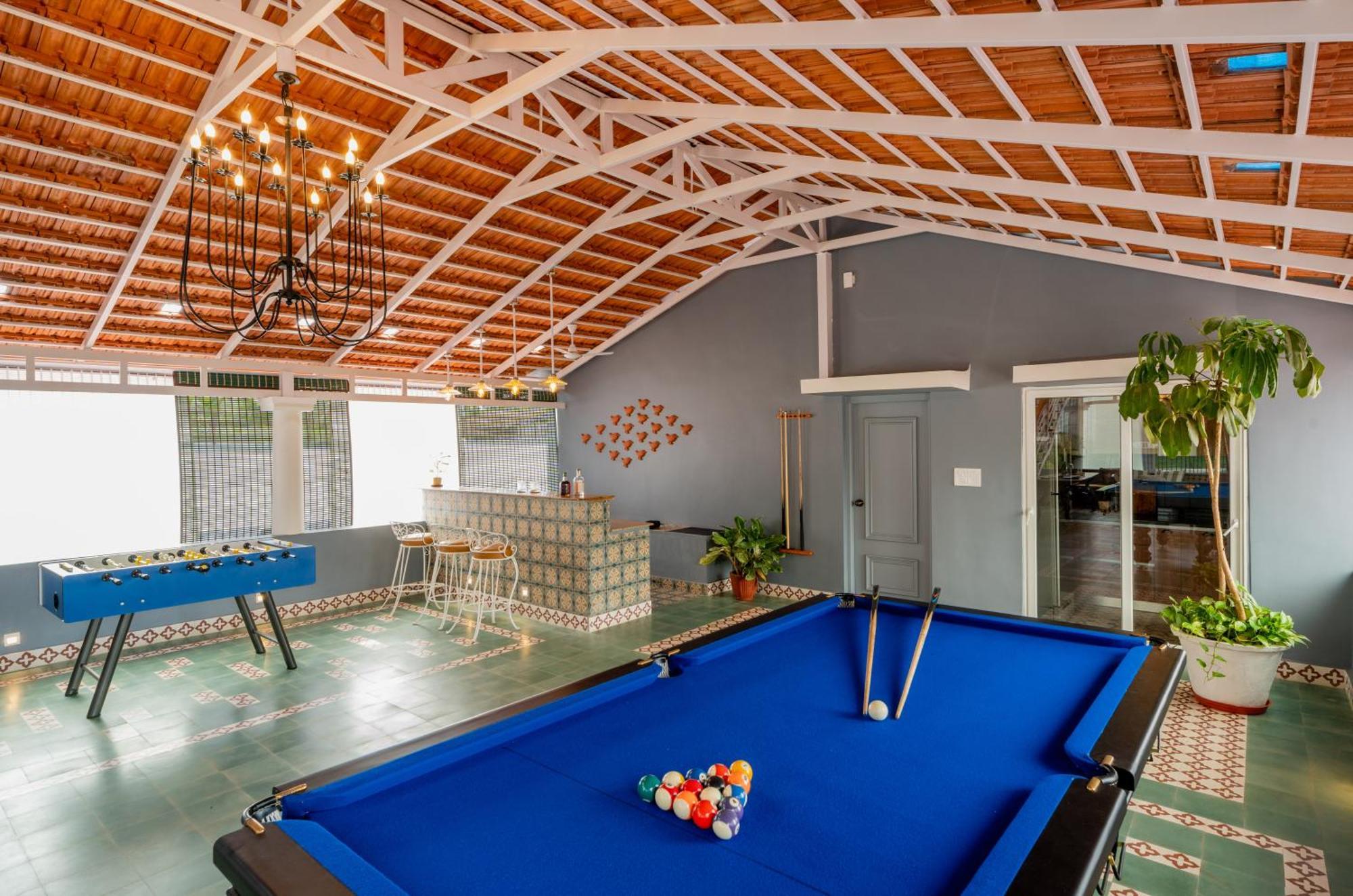 Elivaas 5 Bhk With Pvt Pool, Entertainment Room & Glass House - Bludoor Marmagao Luaran gambar